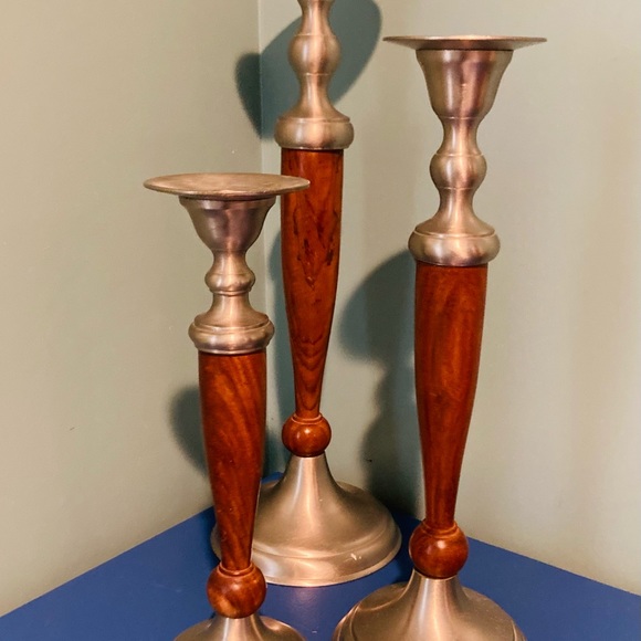 VINTAGE STYLE CANDLE HOLDERS - Picture 4 of 4